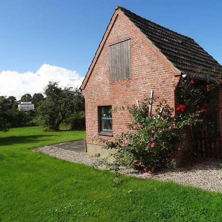 Kleine Insel Holiday home Gelting